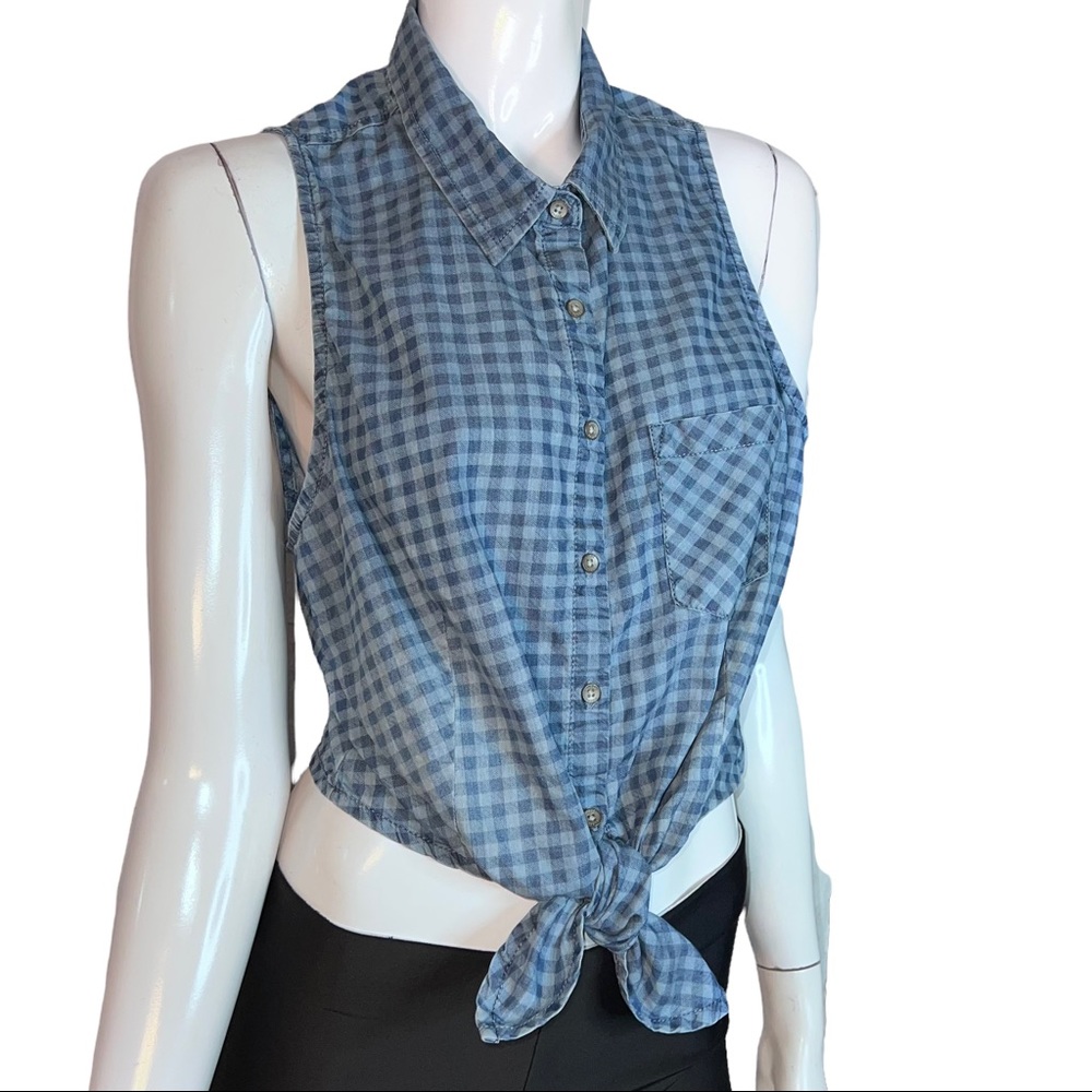 Guess Top - Picture 2 of 6